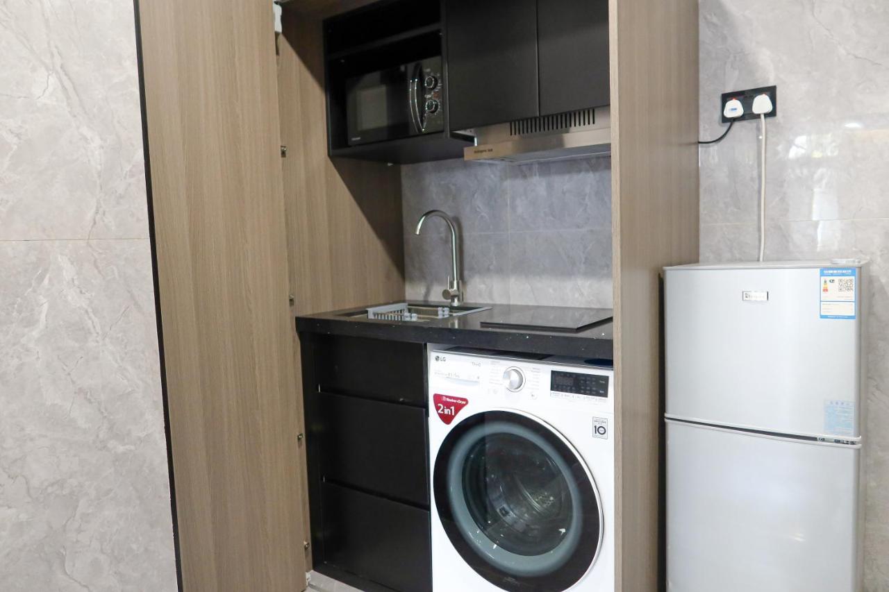 Recharge Studio Apartment & Suites Singapore Bagian luar foto
