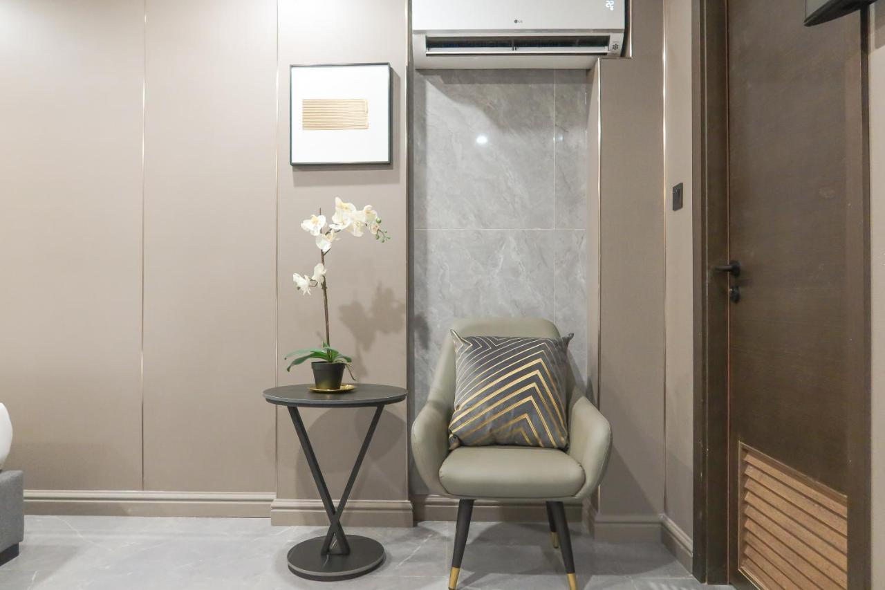Recharge Studio Apartment & Suites Singapore Bagian luar foto