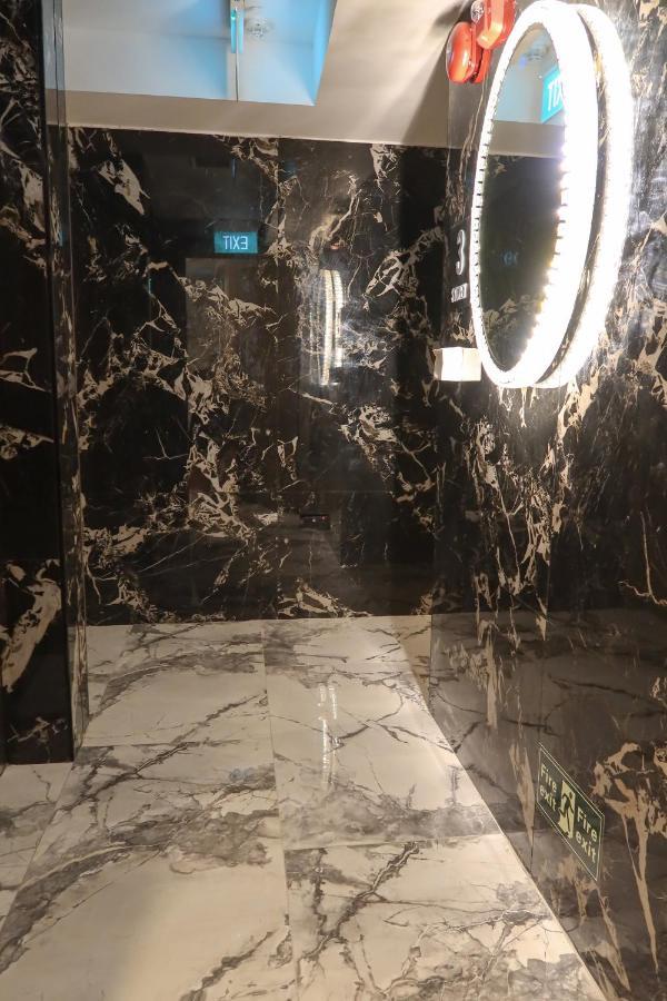 Recharge Studio Apartment & Suites Singapore Bagian luar foto